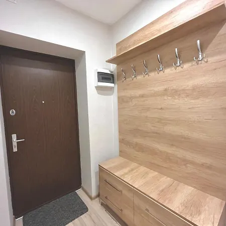 一one Home一flat In Centrs Apartment *